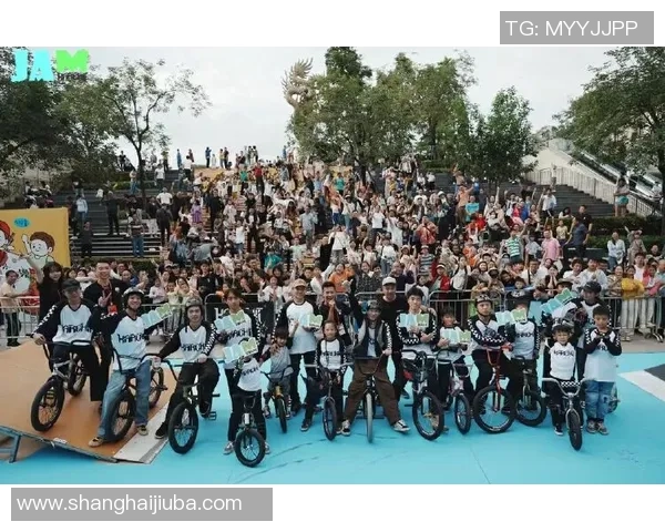 极限运动的魅力与挑战：深入深圳极限运动队的训练与精神探索